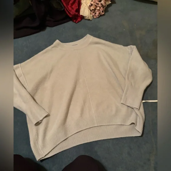 Size XL women’s Vince Camuto Cream Knit Sweater - Picture 1 of 3